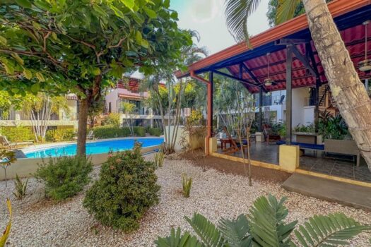 Tropical Dreams Townhome 1 – Rooftop terrace with a peak-a-boo oceanview