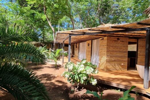 ONE OF A KIND, SUCCESSFUL WELLNESS, SPA AND RESTAURANT OASIS CLOSE TO TAMARINDO