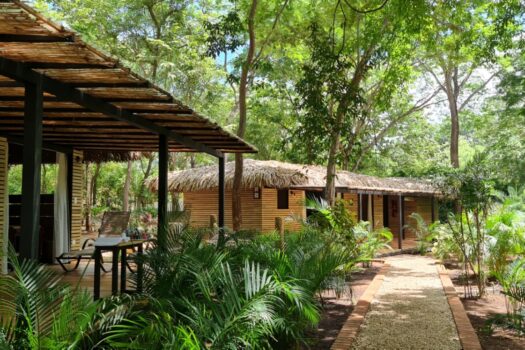 ONE OF A KIND, SUCCESSFUL WELLNESS, SPA AND RESTAURANT OASIS CLOSE TO TAMARINDO