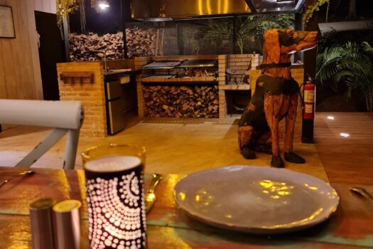 ONE OF A KIND, SUCCESSFUL WELLNESS, SPA AND RESTAURANT OASIS CLOSE TO TAMARINDO
