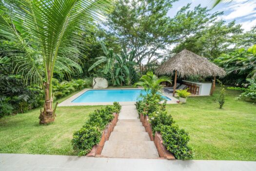 3 STUNNING VILLAS WITH POOL, JUST STEPS FROM THE BEACH!