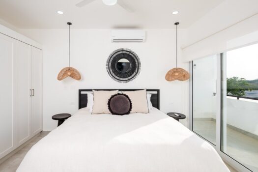 The Enclave: Ultra-Modern 5 Bedroom Villa Located Minutes From the Beach!