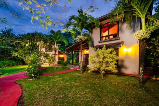 COMMERCIAL AND AMAZING VILLAS IN MARBELLA!!