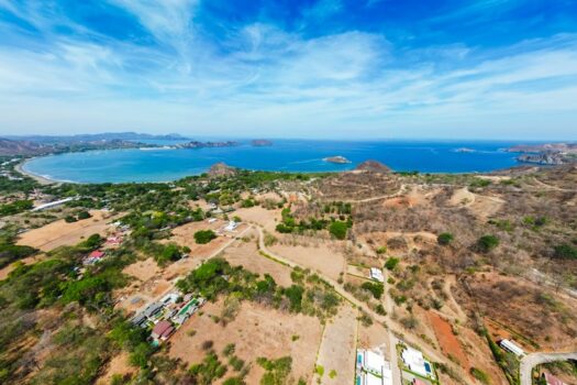 2 BED HOME IN PLAYA POTRERO WITH GARDEN VIEW