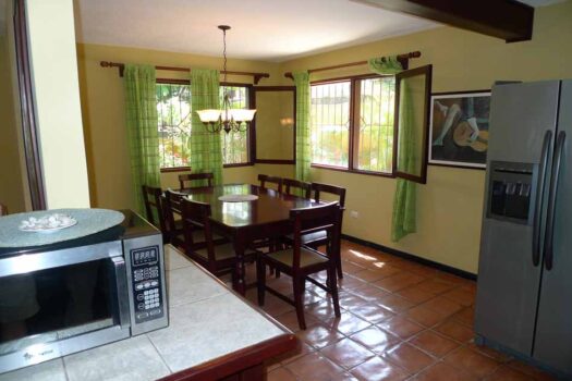 PRIVATE HOME IN A PERFECT LOCATION – TAMARINDO BEACH