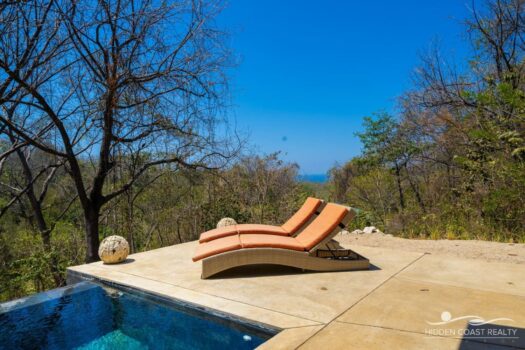 Home with Full Solar Energy System – GREAT LOCATION IN SAN JUANILLO