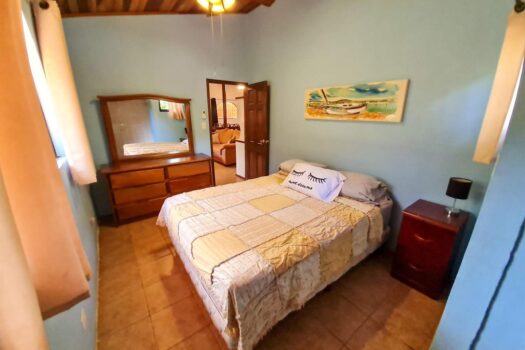 Casa Sueños, 3 Bedroom Home in SurfSide