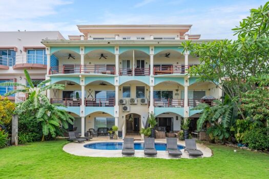 AMAZING BEACH FRONT CONDO IN PLAYA POTRERO!!