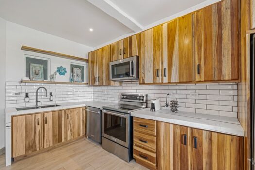 AMAZING BEACH FRONT CONDO IN PLAYA POTRERO!!