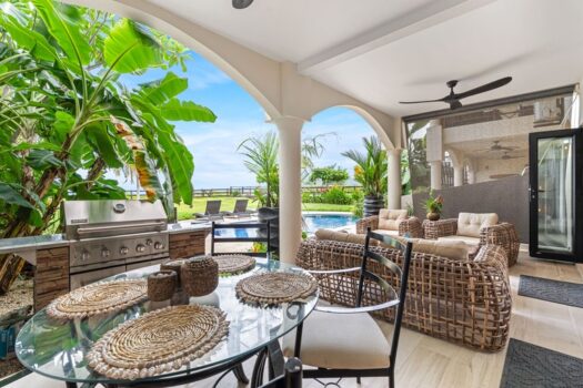 AMAZING BEACH FRONT CONDO IN PLAYA POTRERO!!