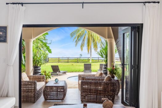 AMAZING BEACH FRONT CONDO IN PLAYA POTRERO!!