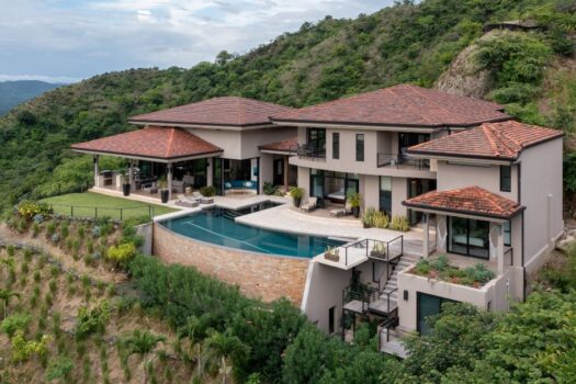 AMAZING OCEAN VIEW IN GATED COMMUNITY MAR VISTA
