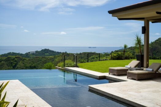AMAZING OCEAN VIEW IN GATED COMMUNITY MAR VISTA