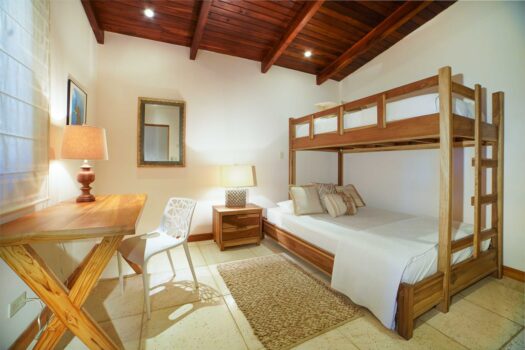 OCEAN VIEW HOME IN GATED COMMUNITY EL TESORO TAMARINDO