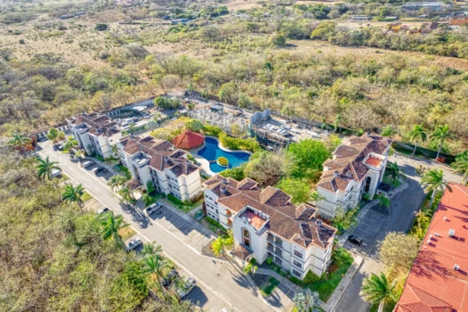 Well Priced Condo Close to Tamarindo | Las Palmas