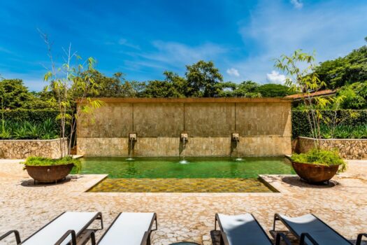 Luxury 3 Bedroom Condo in Tamarindo | Two minute Walk to the Sand