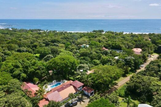 Manta Ray Lodge, Veintisiete de Abril, Guanacaste