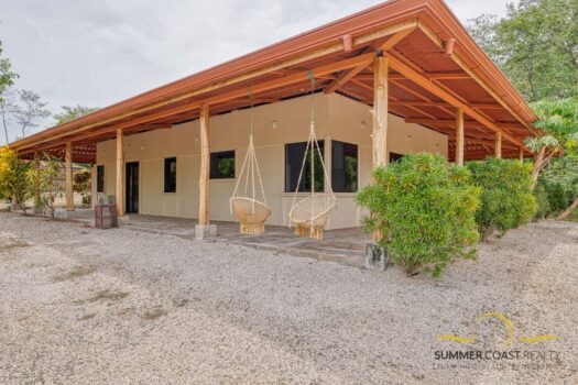 Casa Tranquilo, unique 3 bedroom, 2 bath home with large lot