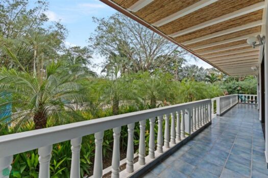 Manta Ray Lodge, Veintisiete de Abril, Guanacaste