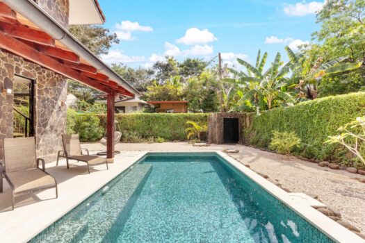 Villa Sonrisa | 4 Bedroom Home in Gated Community minutes to Tamarindo 🌅
