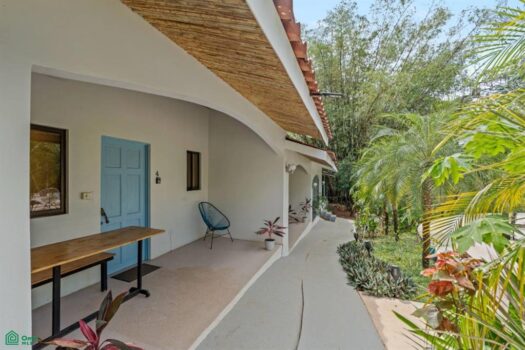 Manta Ray Lodge, Veintisiete de Abril, Guanacaste