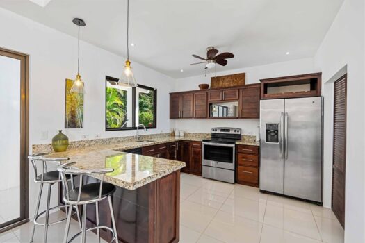 Casa Miel: Stunning 2-Bedroom Home Steps from Playa Potrero’s Beaches & Dining.