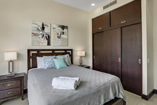 Charming and Modern Condo in Heart of Tamarindo