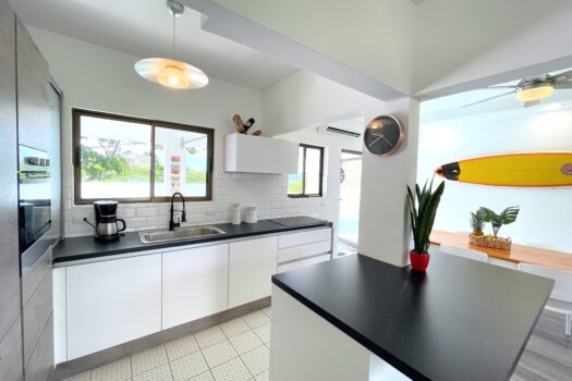 Private Home with Amazing Mountain Views Near Tam