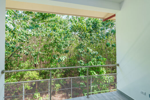New 3 Bedroom Townhouse 8 minutes from Tamarindo Beach