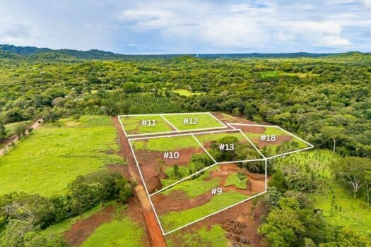 Ideal Homesites close to Tamarindo and Avellanas