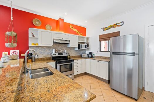 Sunrise 11: Ocean View Paradise in the Heart of Playa Tamarindo!