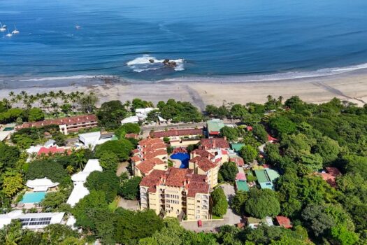 Sunrise 11: Ocean View Paradise in the Heart of Playa Tamarindo!