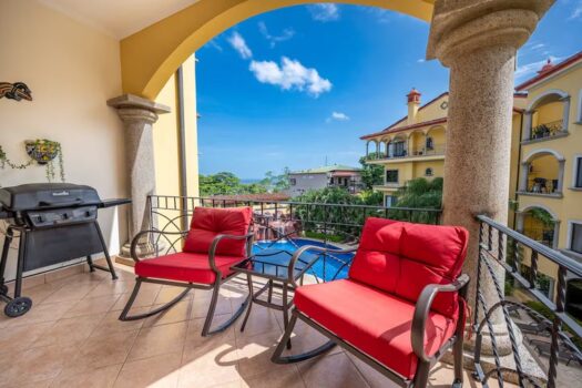 Sunrise 11: Ocean View Paradise in the Heart of Playa Tamarindo!