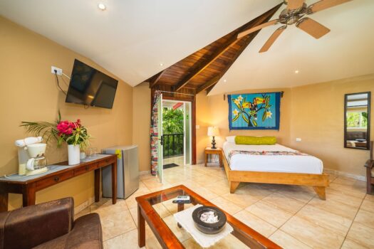 Charming 11-Suites Hotel with Ocean & Mountain Views in Tamarindo