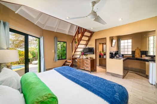 Charming 11-Suites Hotel with Ocean & Mountain Views in Tamarindo