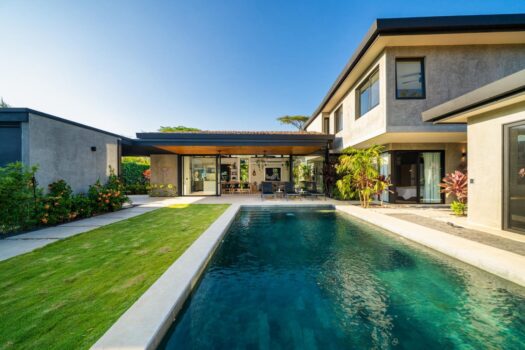 Casa Bambú | 4-Bedroom Designer Home in Gated Community minutes to Tamarindo