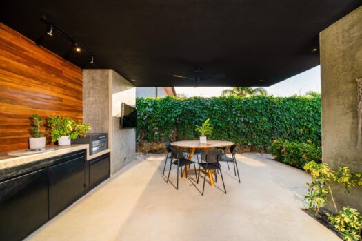 Casa Bambú | 4-Bedroom Designer Home in Gated Community minutes to Tamarindo