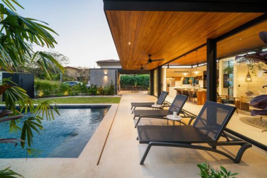 Casa Bambú | 4-Bedroom Designer Home in Gated Community minutes to Tamarindo