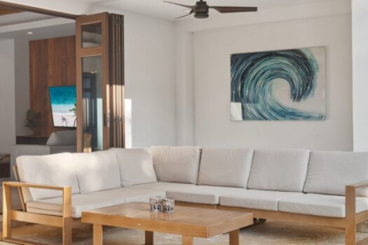 The Tides – Income producing Property!