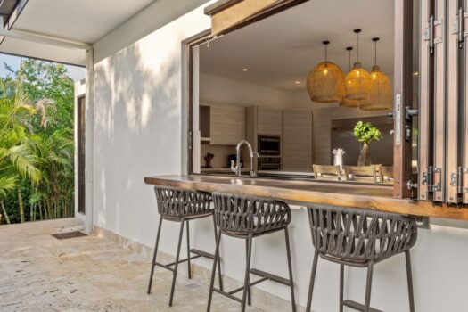 The Tides – Income producing Property!