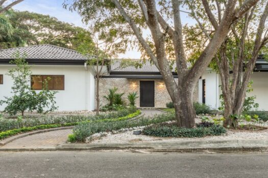 The Tides – Income producing Property!