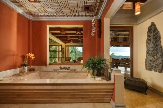 Balinese Design Luxury Villa in the Hills of Tamarindo