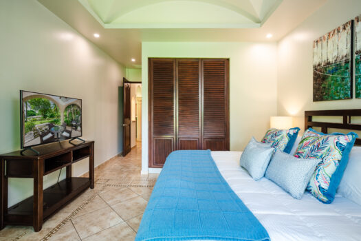 Matapalo DirÃa 103 – 2 BDRM Luxury Condo – Great Amenities & Lagoon Pool – Tamarindo Beach