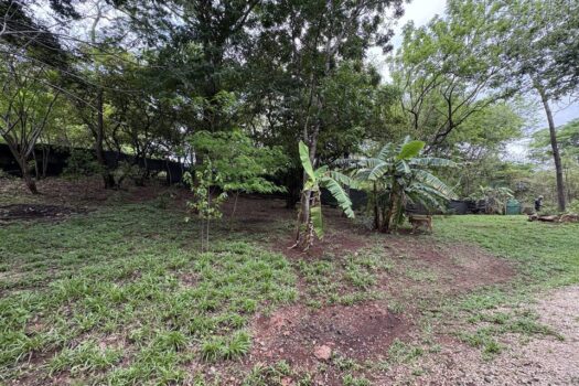 2 Bedroom Home in 1.24 Acre Land | Los Jobos, Tamarindo