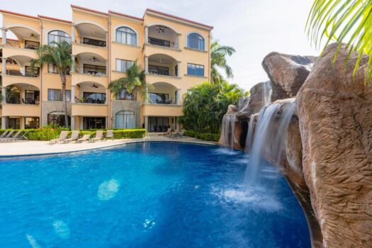 Welcome to Sunrise #23 – Your Oceanview Retreat in Playa Tamarindo!