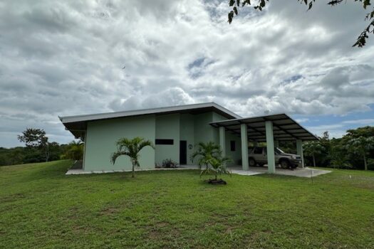 Tropical Paradise Home in Marbella, Guanacaste – 2 Bed | 2 Bath + Studio Cabin | Pool | Fruit Trees | Near Beach & Adventure