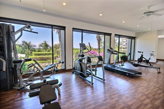 La Perla 4-3 ~ Elegant Ocean-View Retreat in Vibrant Tamarindo