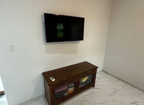 Tropical Paradise Home in Marbella, Guanacaste – 2 Bed | 2 Bath + Studio Cabin | Pool | Fruit Trees | Near Beach & Adventure