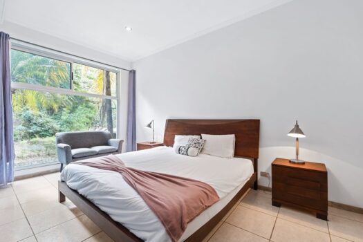 Prieta Sunsets: Amazing Ocean Views + Guest House + Room to Expand!