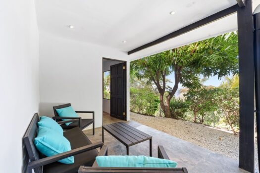 Prieta Sunsets: Amazing Ocean Views + Guest House + Room to Expand!